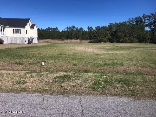 $28,500 | 123 East Dowry Creek, Belhaven, NC 27810