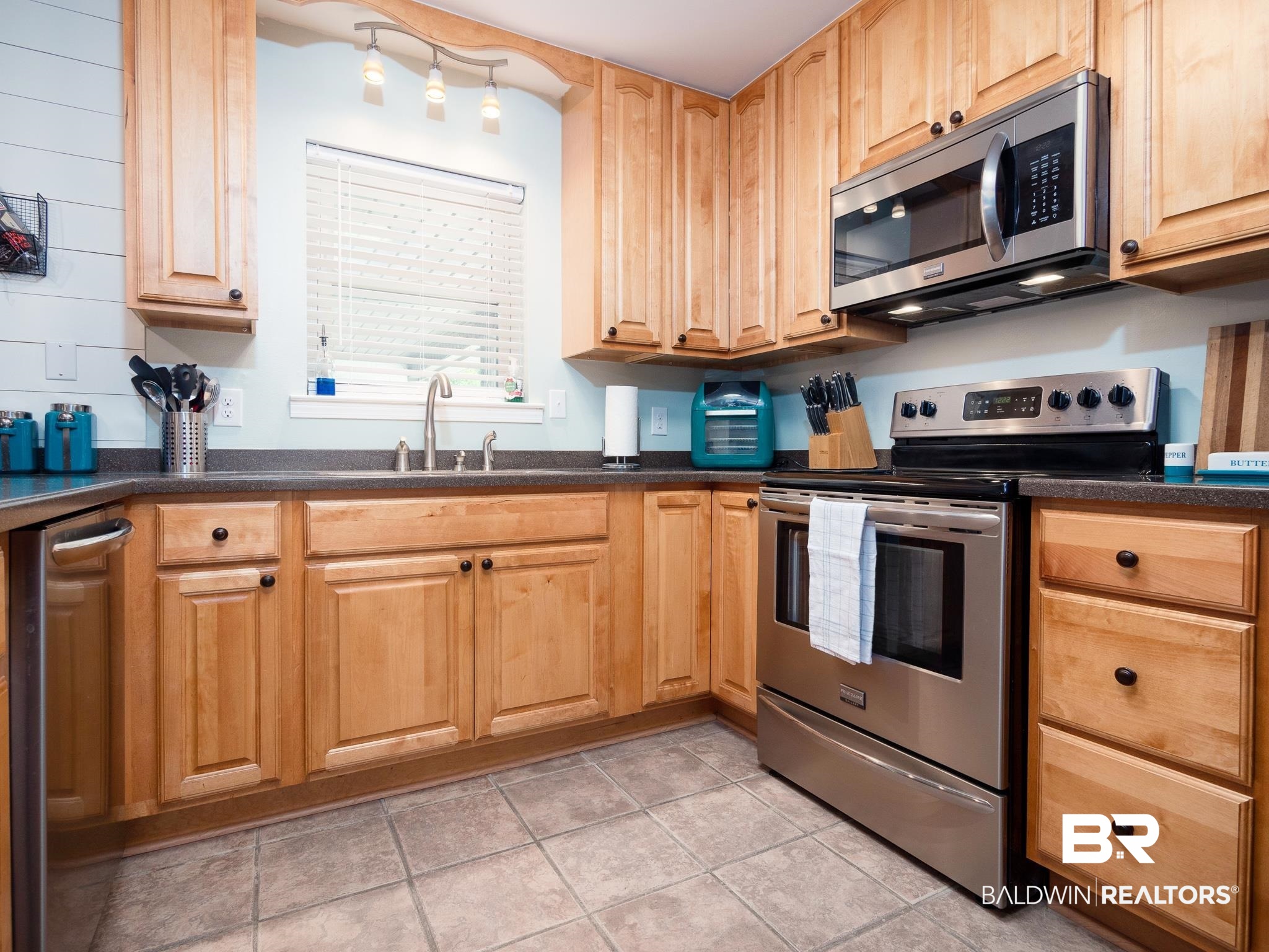 10240 Longview Drive West Foley, AL 36535 - Photo 22 of 34