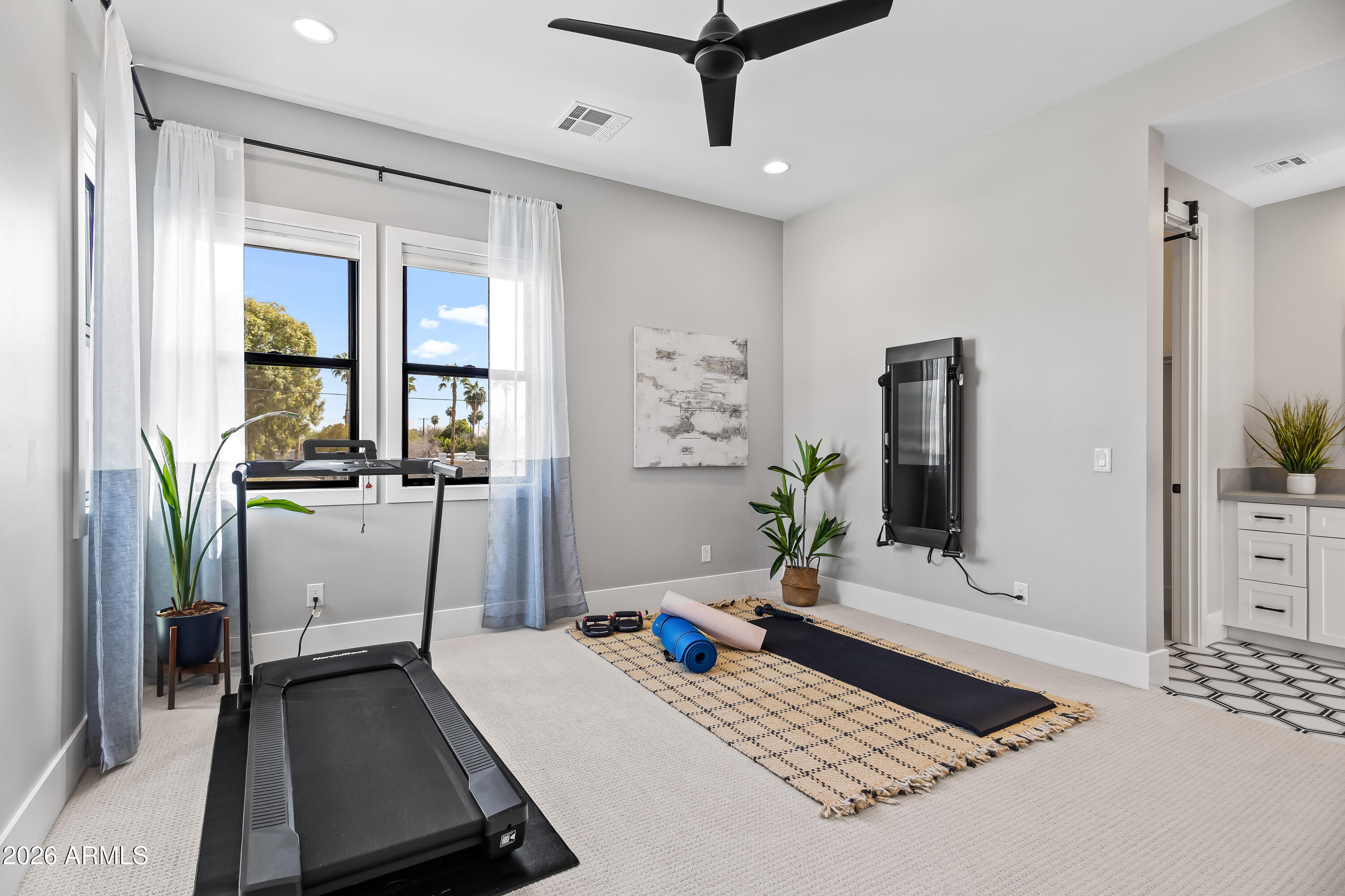 5136 North 10th Way Phoenix, AZ 85014 - Photo 31 of 42 Gym / Guest bed 3