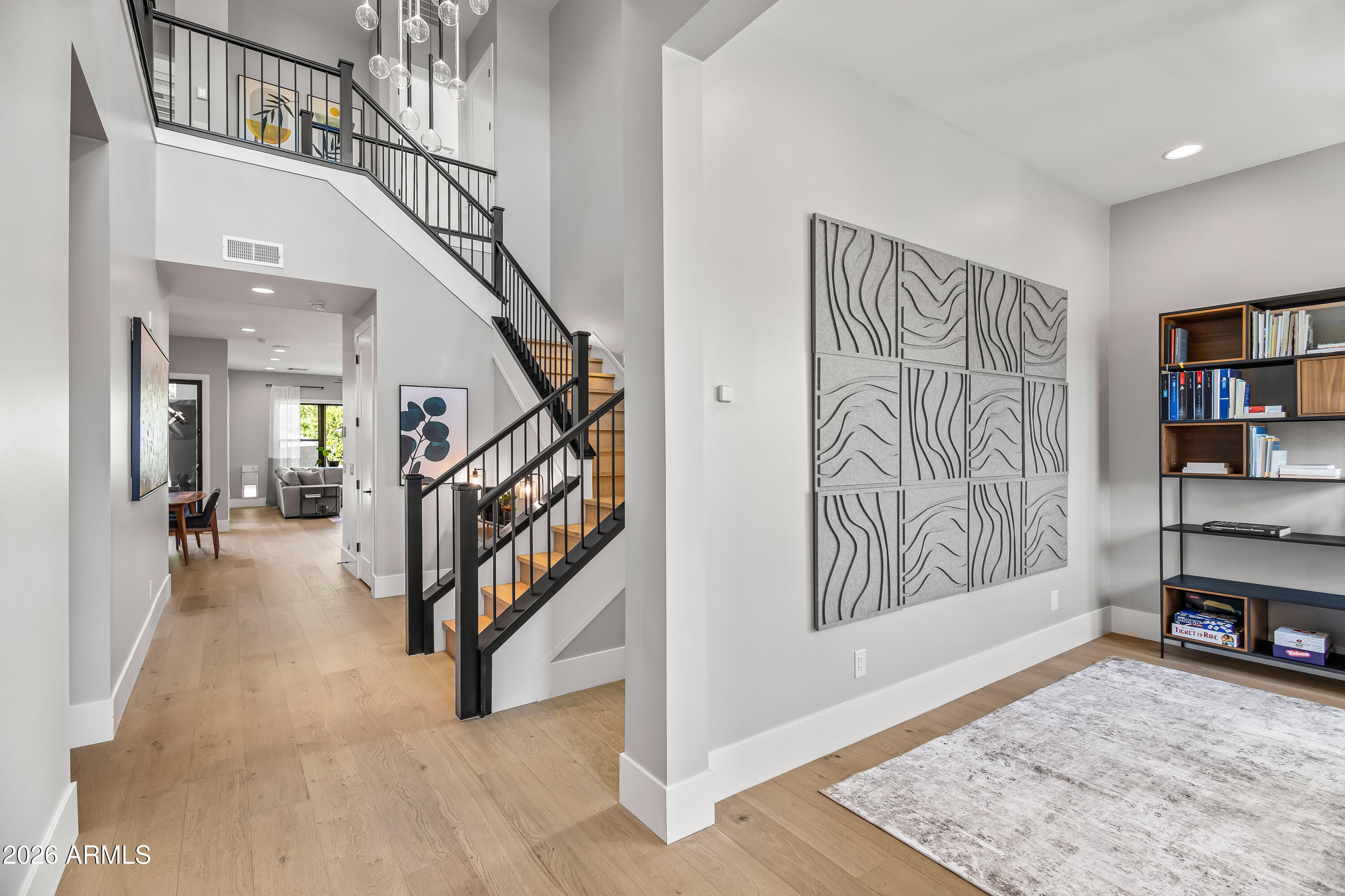 5136 North 10th Way Phoenix, AZ 85014 - Photo 41 of 42 Open-concept floorplan