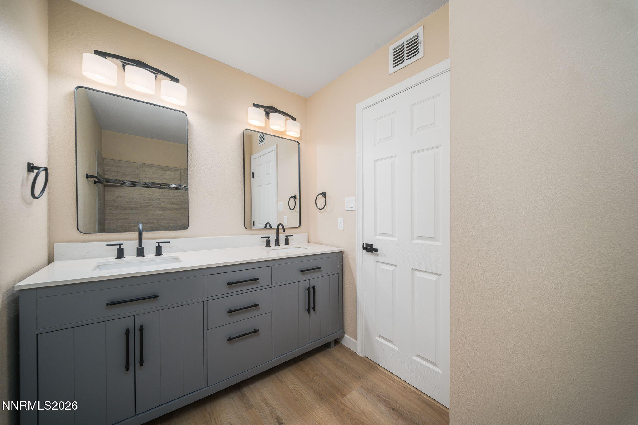 861 Nutmeg Place, Unit 3 Reno, NV 89502 - Photo 21 of 33 27-web-or-mls-untitled-27