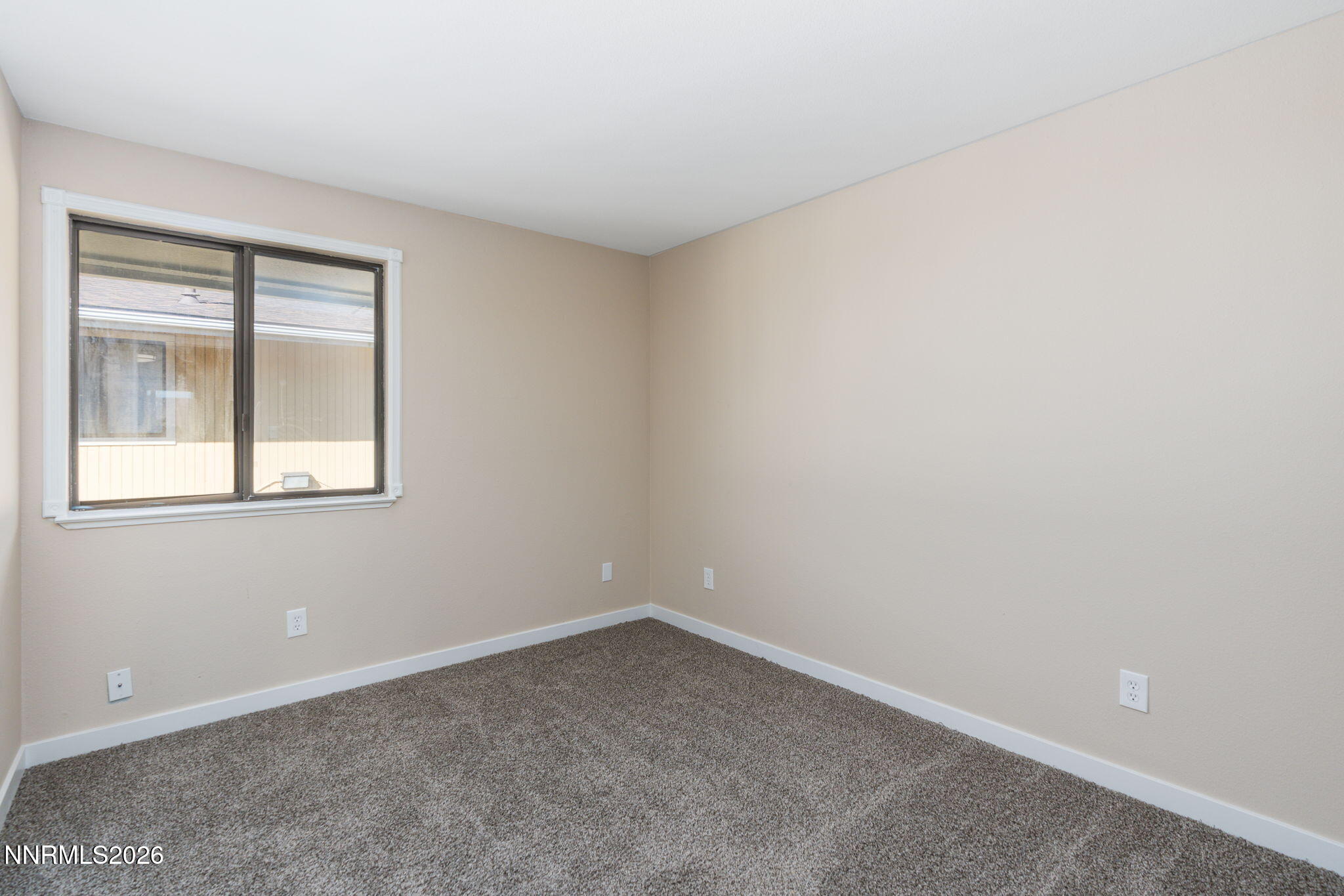 861 Nutmeg Place, Unit 3 Reno, NV 89502 - Photo 24 of 33 30-web-or-mls-untitled-16