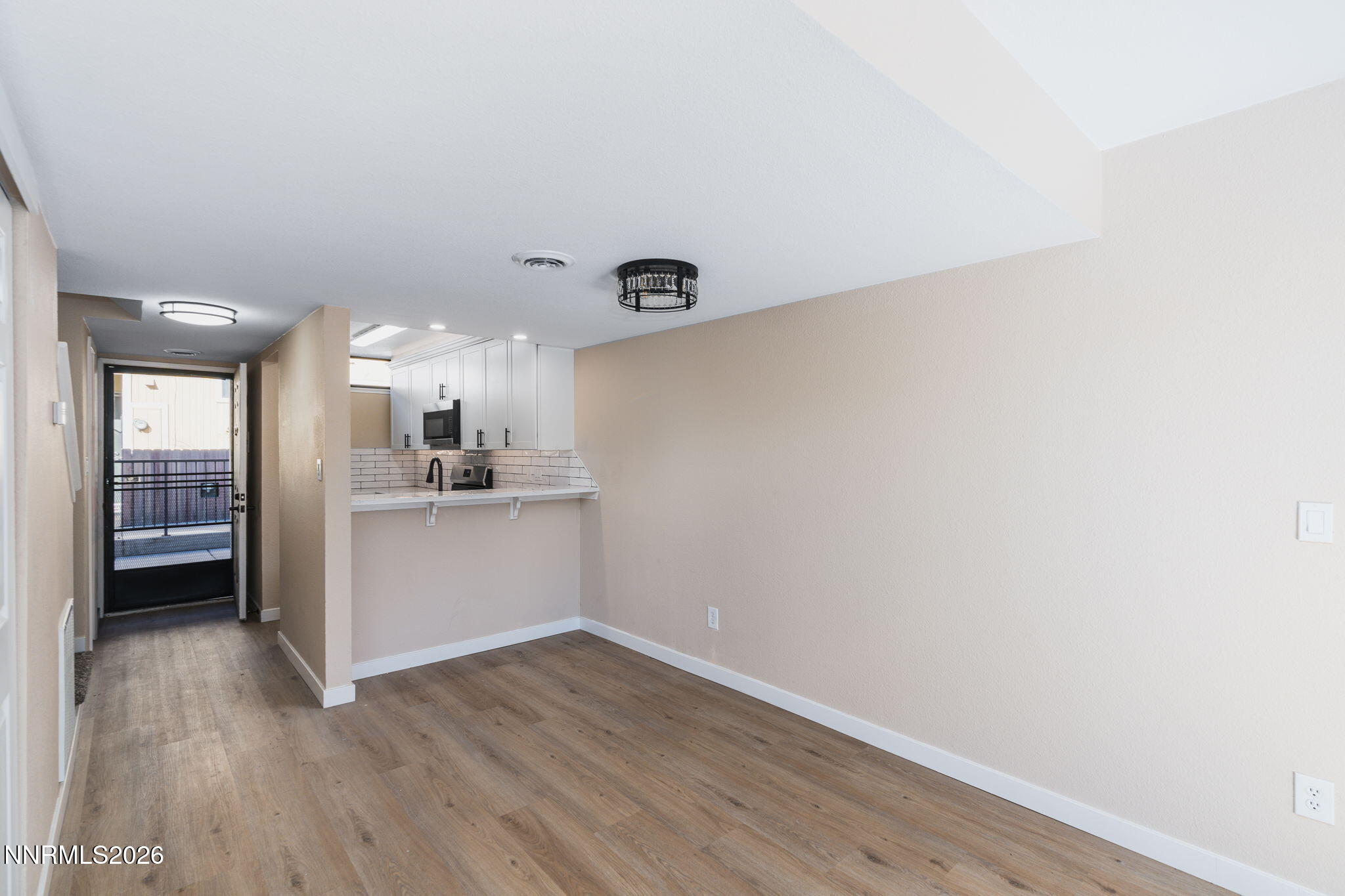 861 Nutmeg Place, Unit 3 Reno, NV 89502 - Photo 5 of 33 6-web-or-mls-untitled-6