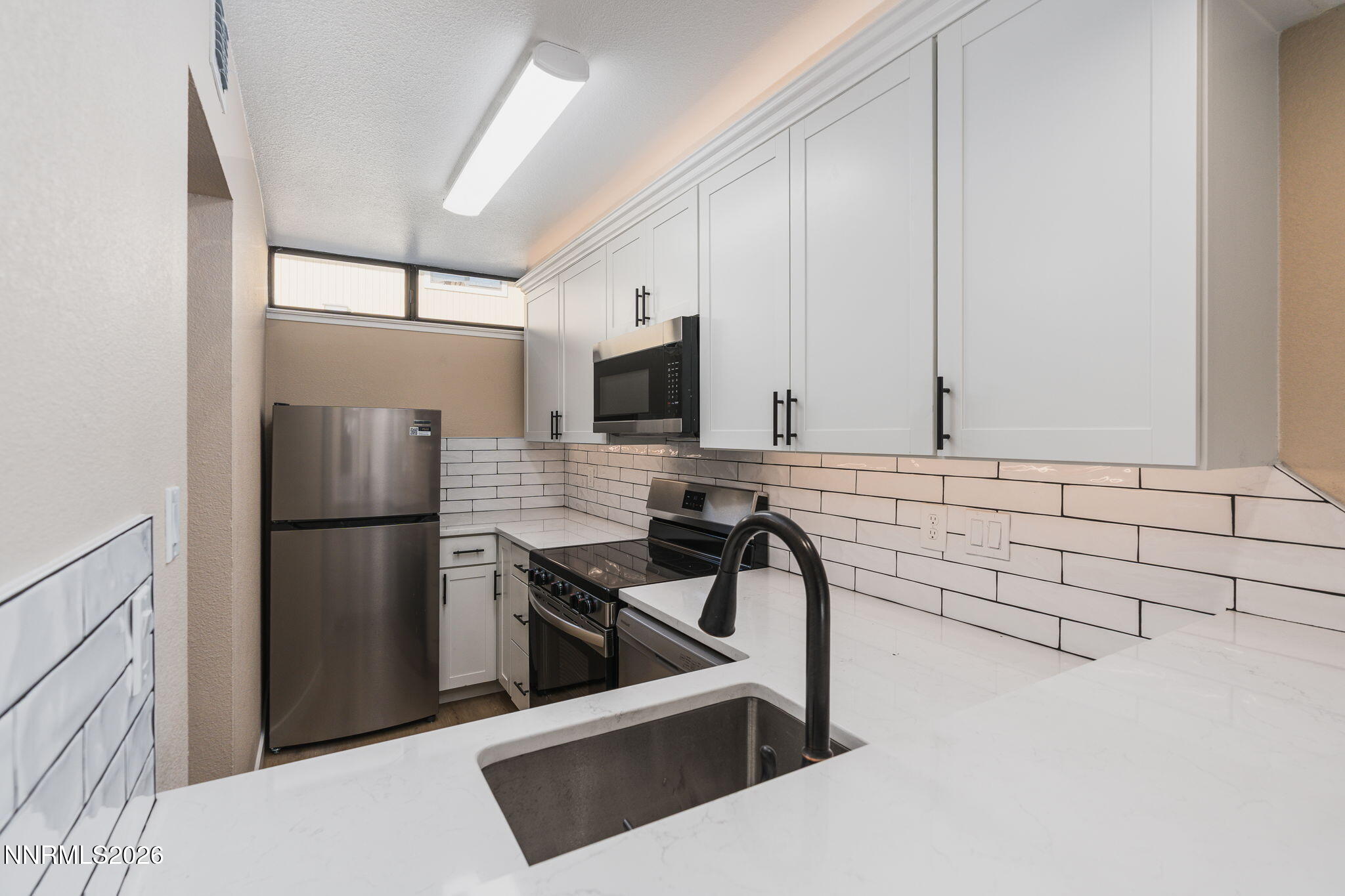 861 Nutmeg Place, Unit 3 Reno, NV 89502 - Photo 6 of 33 7-web-or-mls-untitled-9