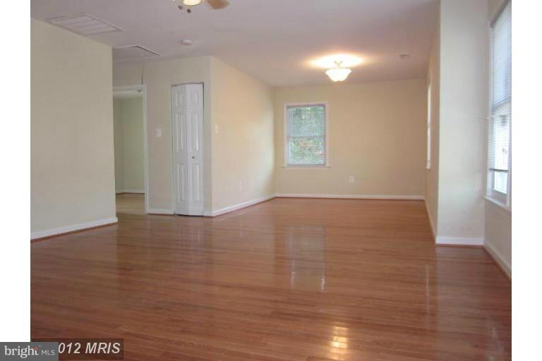 6611 Stanton Road Hyattsville, MD 20784 - Photo 9 of 20 Interior (General)