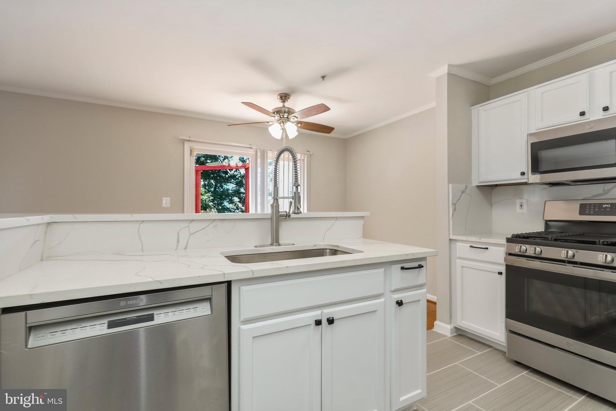 8411 Maple Street Laurel, MD 20707 - Photo 12 of 63