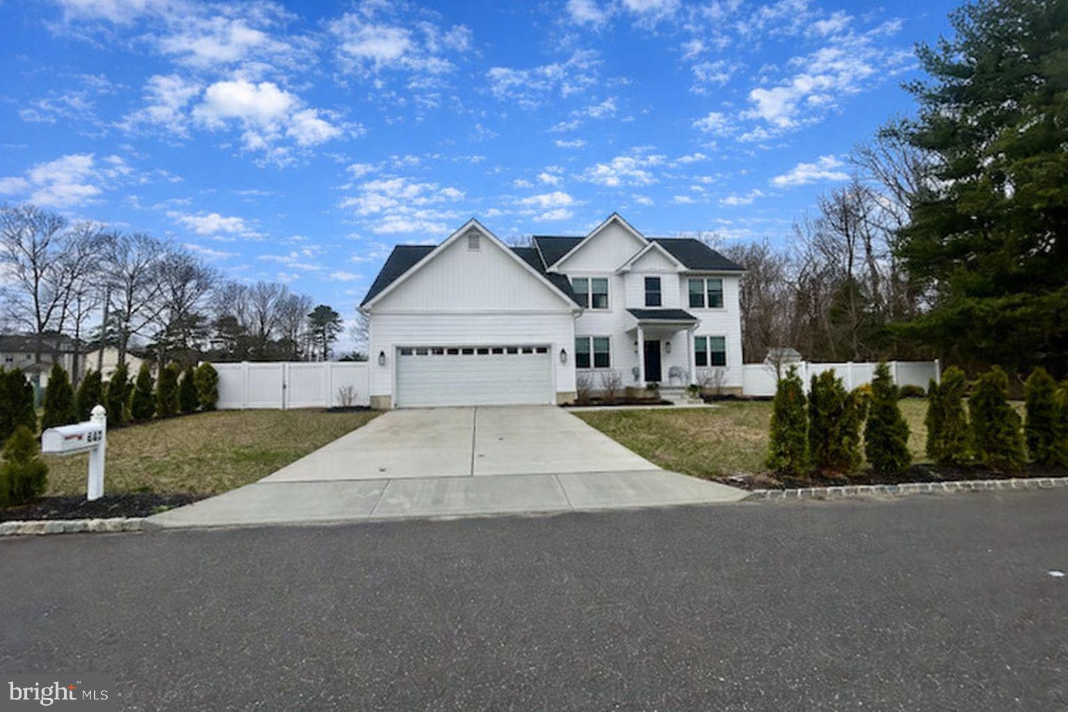 442 Waterfords Edge Court Atco, NJ 08004 - Photo 1 of 37 a front view of a house with a yard