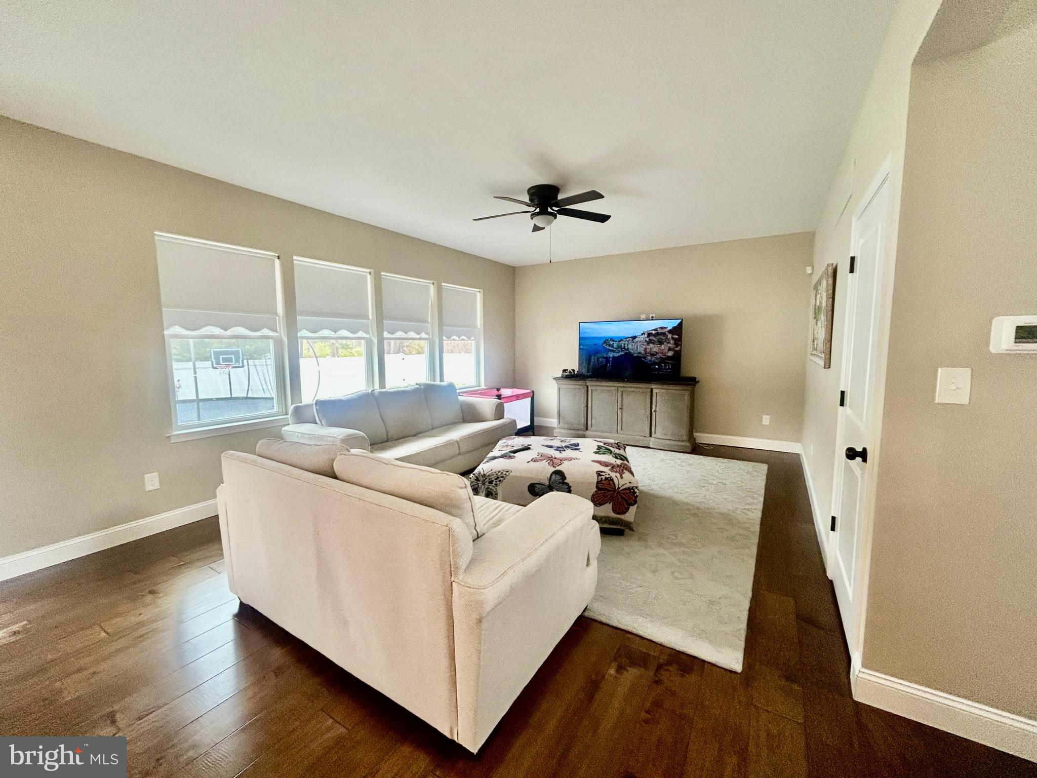 442 Waterfords Edge Court Atco, NJ 08004 - Photo 14 of 37 a living room with furniture and a flat screen tv