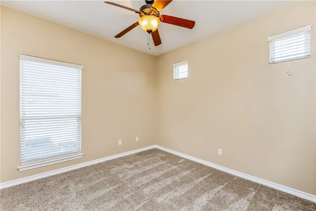 a view of a livingroom with a space