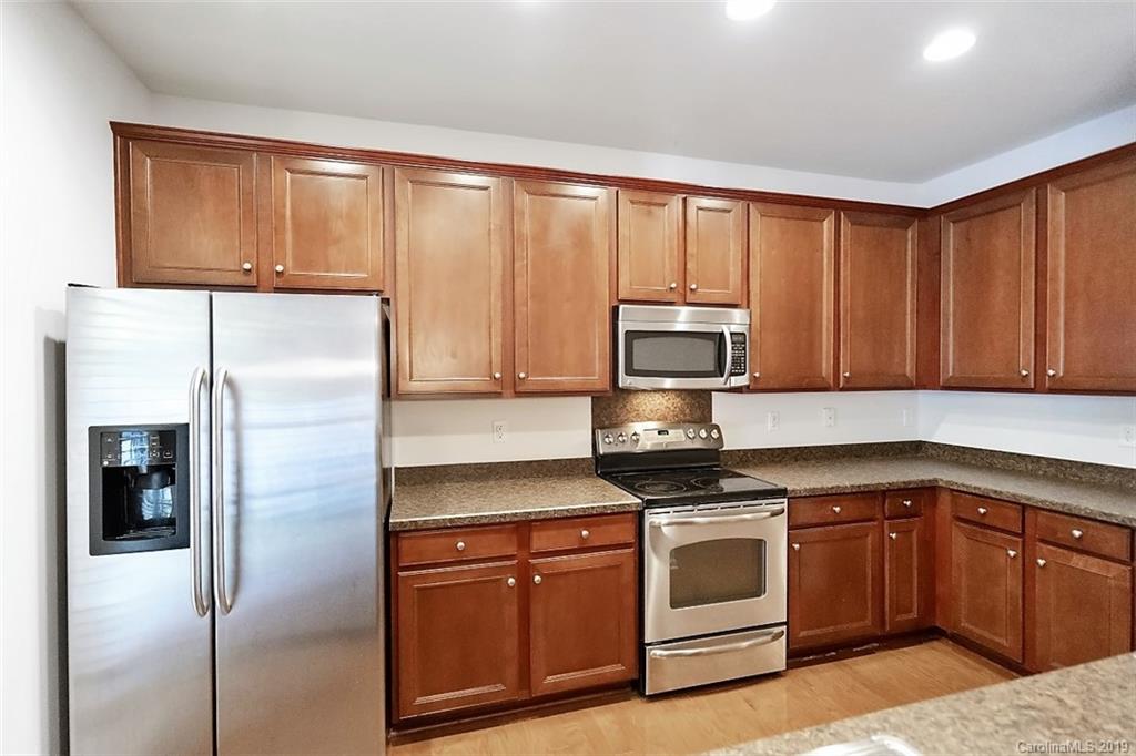 13236 Erwin Road Charlotte, NC 28273 - Photo 5 of 17