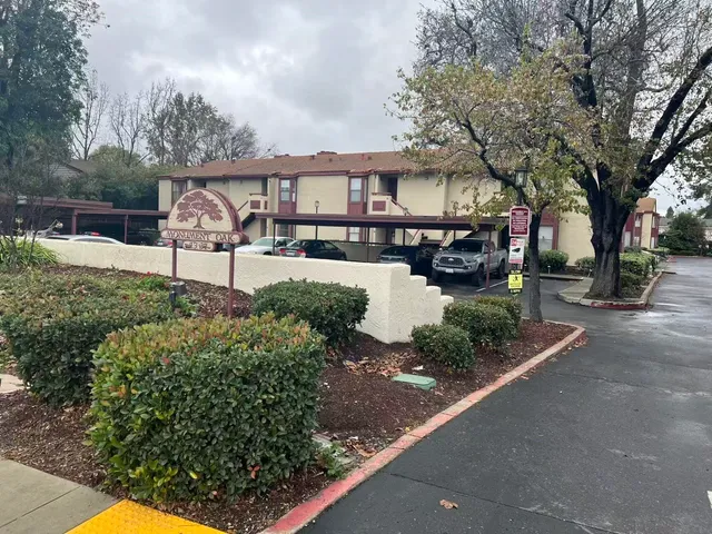 $2,600 | 1391 Monument Boulevard, Unit 5, Concord, CA 94520