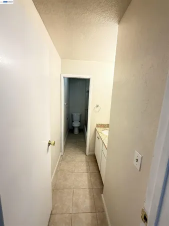 $2,300 | 1391 Monument Boulevard, Unit 5, Concord, CA 94520