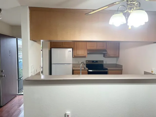 $2,600 | 1391 Monument Boulevard, Unit 5, Concord, CA 94520