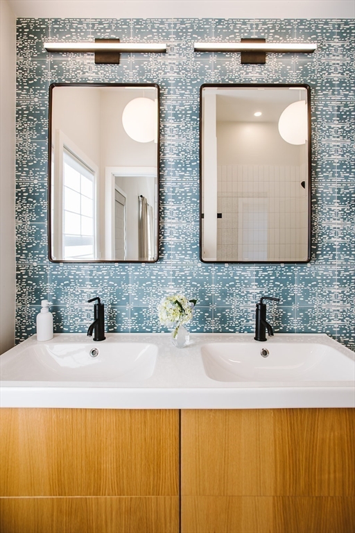 10 Ware Street, Unit 10 Somerville, MA 02144 - Photo 12 of 23