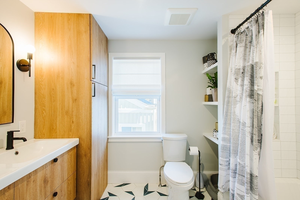 10 Ware Street, Unit 10 Somerville, MA 02144 - Photo 18 of 23