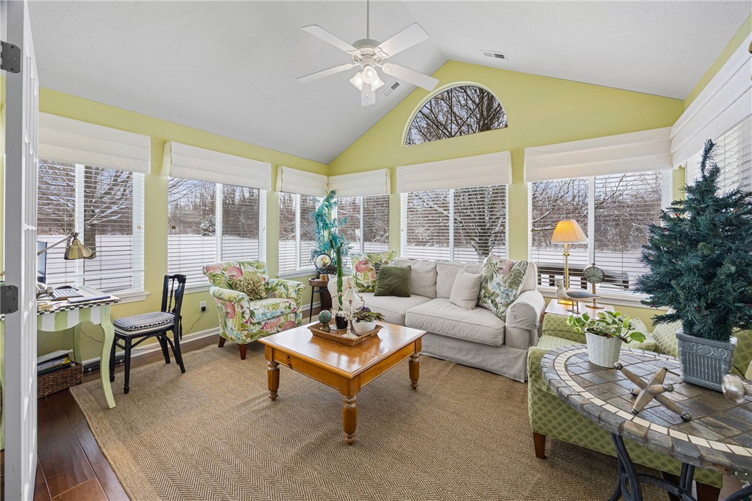 31 Maple Center Road Greece, NY 14468 - Photo 12 of 46