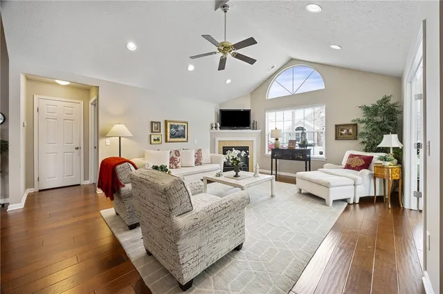 $369,900 | 31 Maple Center Road, Greece, NY 14468