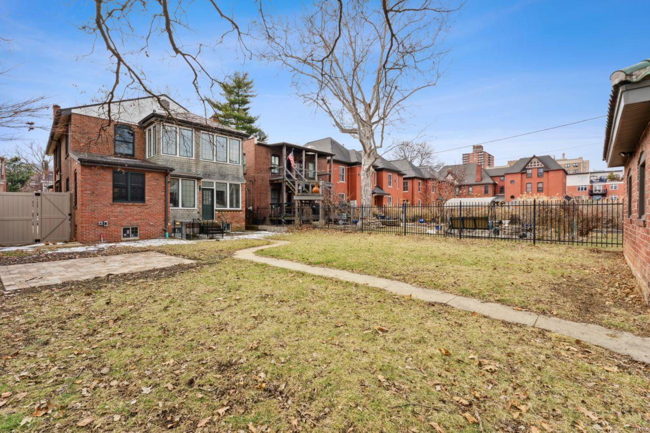 4355 West Pine Boulevard St. Louis, MO 63108 - Photo 41 of 47