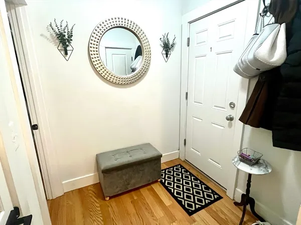 $3,800 | 13 Margaret Street, Unit 1, Boston, MA 02113