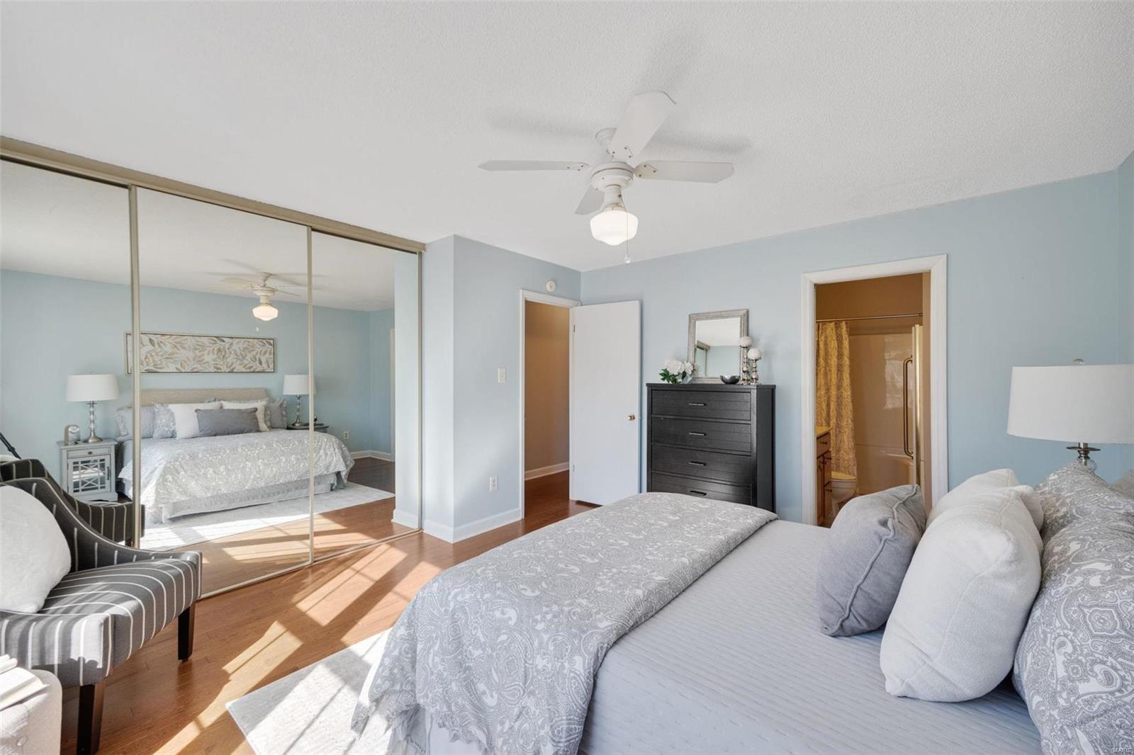 7226 Emerald Forest Drive Oakville, MO 63129 - Photo 15 of 32