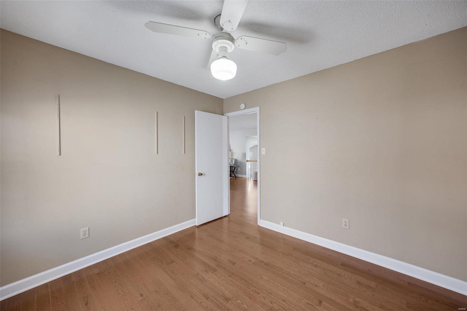 7226 Emerald Forest Drive Oakville, MO 63129 - Photo 17 of 32