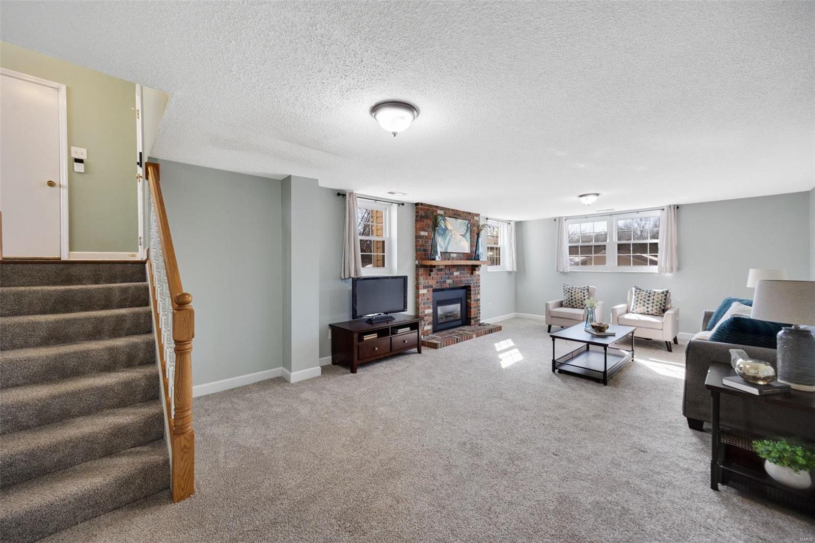 7226 Emerald Forest Drive Oakville, MO 63129 - Photo 20 of 32