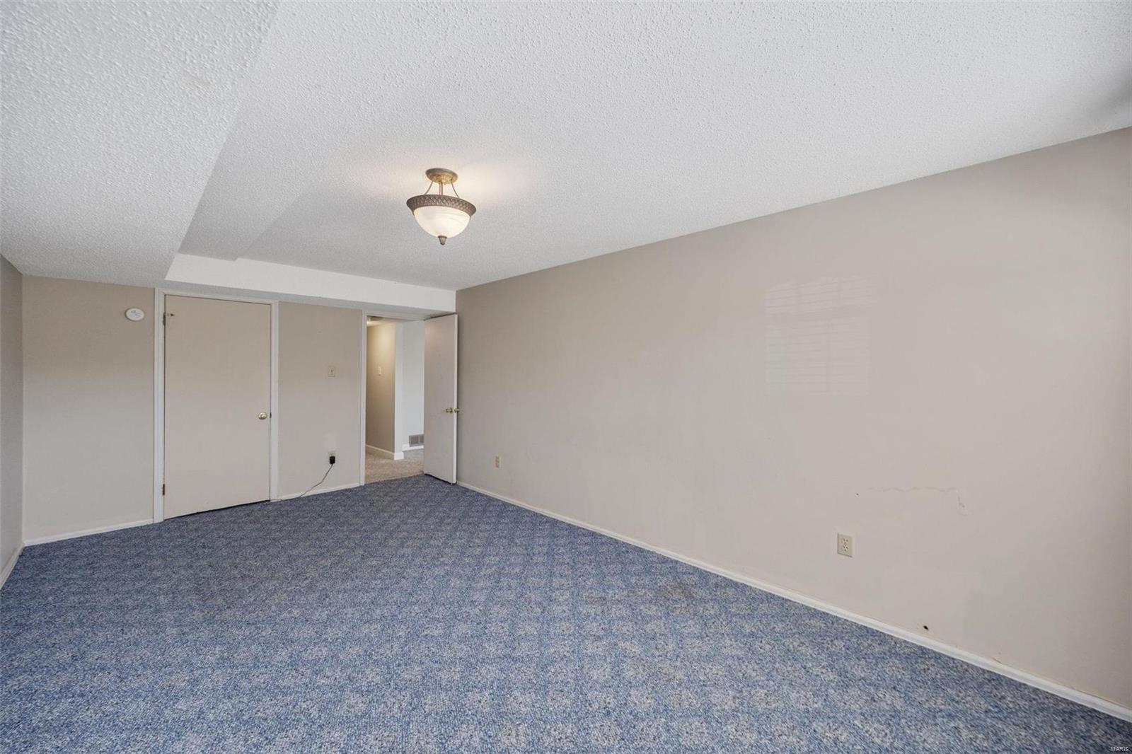 7226 Emerald Forest Drive Oakville, MO 63129 - Photo 24 of 32