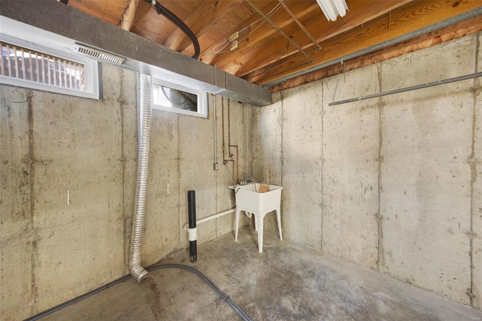 7226 Emerald Forest Drive Oakville, MO 63129 - Photo 26 of 32