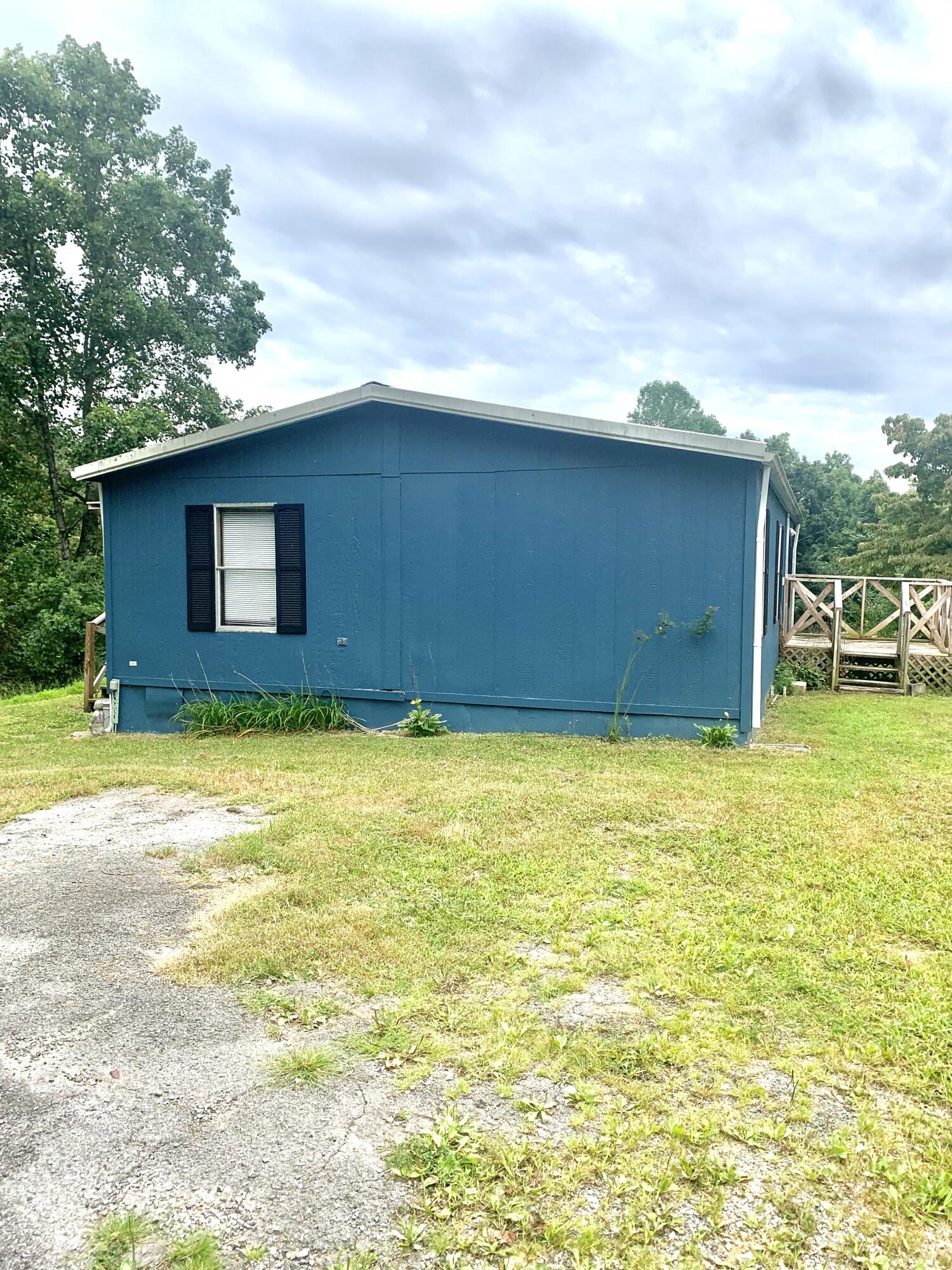 202 Rader Ridge Road London, KY 40741 - Photo 5 of 35 F7AD0073-8D1C-466E-8963-07244BD8719A