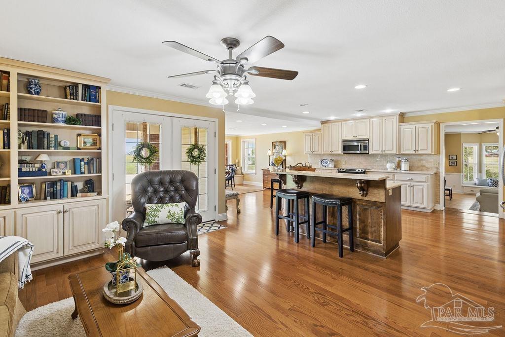 5160 Max Lane Jay, FL 32565 - Photo 5 of 54 a living room with furniture and kitchen view