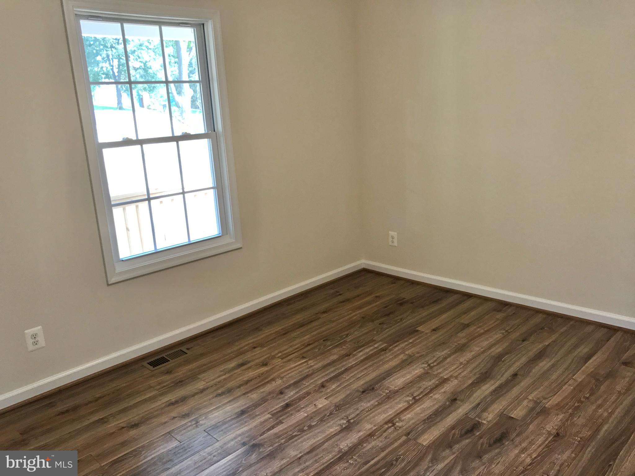 198 Heim-Jones Road Linden, VA 22642 - Photo 21 of 38 a view of a room with wooden floor and window