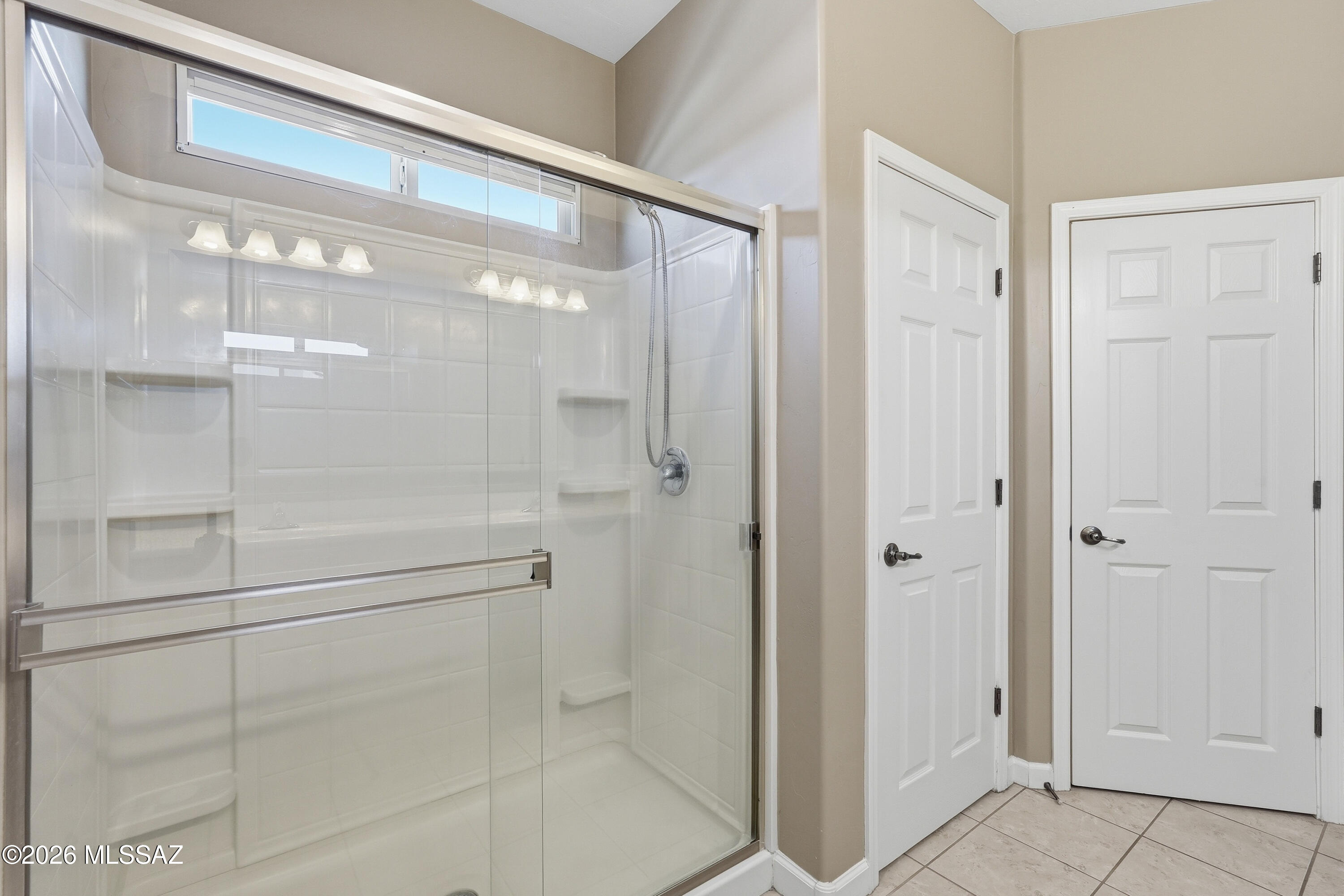 8910 West Irongate Road Marana, AZ 85653 - Photo 22 of 47 8910 (26)