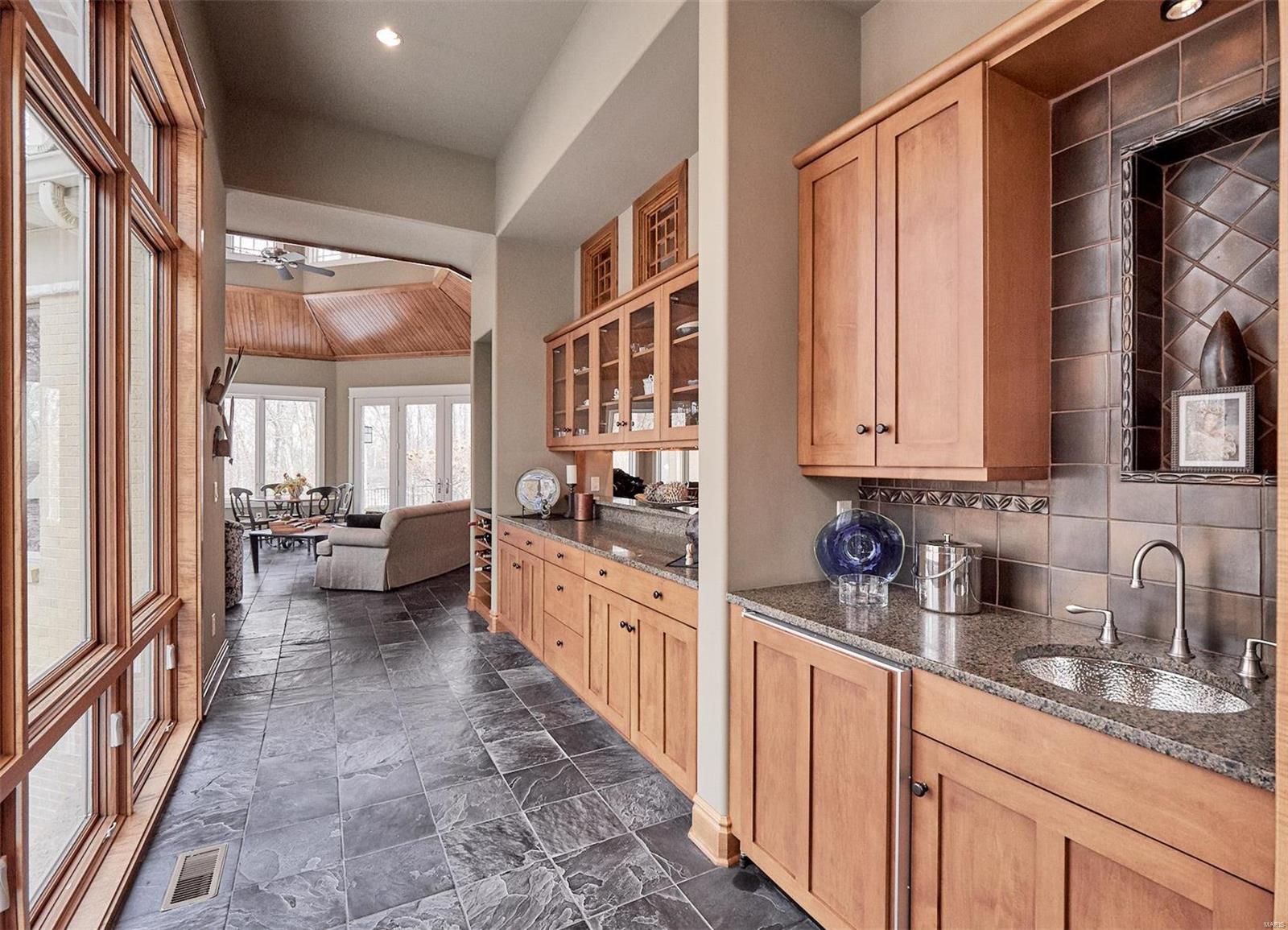 35 Chesterfield Lakes Road Chesterfield, MO 63005 - Photo 22 of 53 Gallery Image 22
