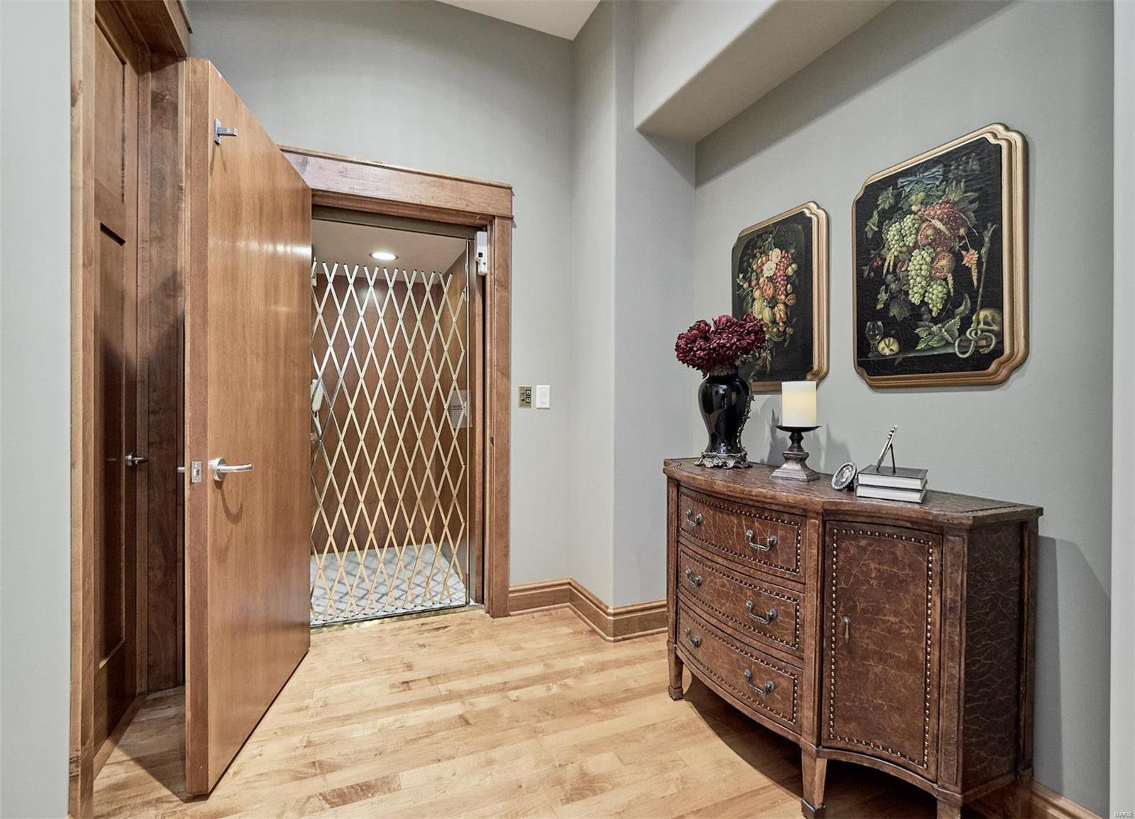 35 Chesterfield Lakes Road Chesterfield, MO 63005 - Photo 31 of 53 Gallery Image 31