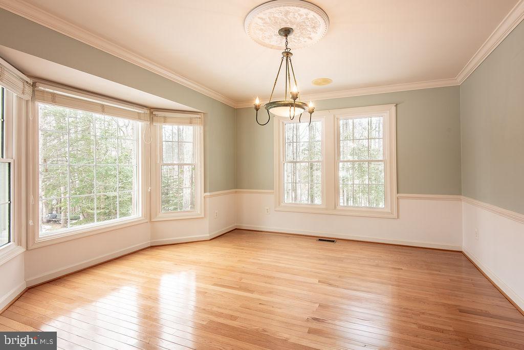 7216 Token Valley Road Manassas, VA 20112 - Photo 13 of 43 Gallery Image 13