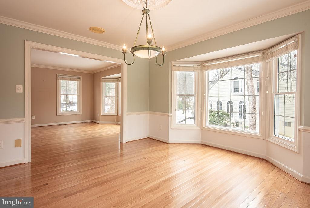 7216 Token Valley Road Manassas, VA 20112 - Photo 5 of 43 Dining Room
