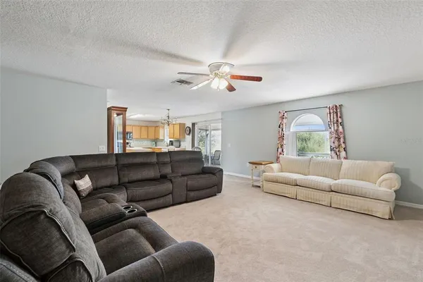 $380,000 | 1614 Ridgemoor Drive, Mascotte, FL 34753