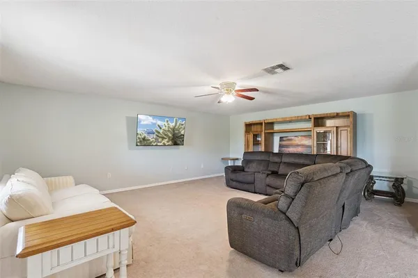 $380,000 | 1614 Ridgemoor Drive, Mascotte, FL 34753