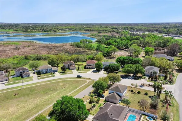 $380,000 | 1614 Ridgemoor Drive, Mascotte, FL 34753