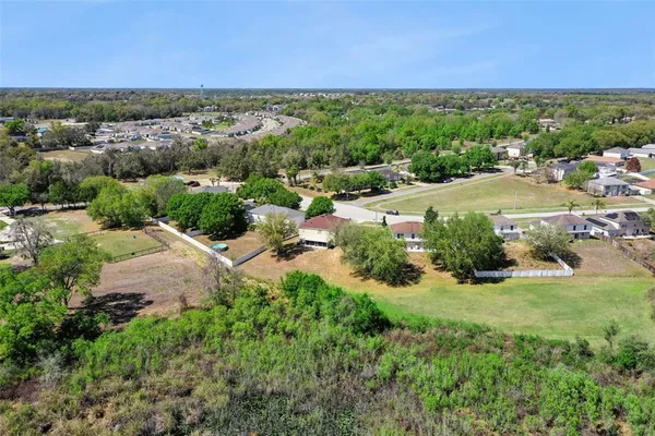 $380,000 | 1614 Ridgemoor Drive, Mascotte, FL 34753