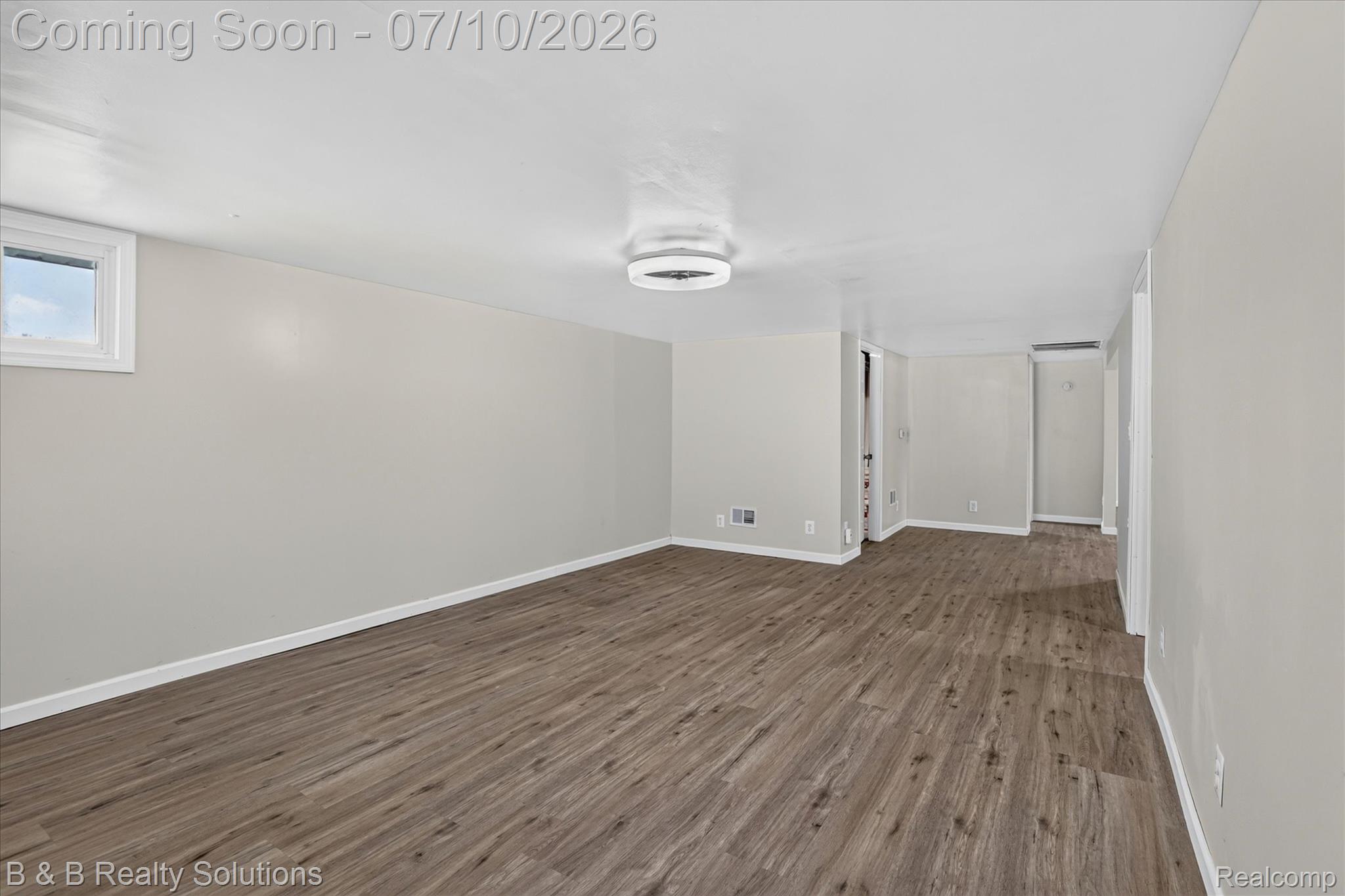 1564 East Burnside Road North Branch, MI 48461 - Photo 7 of 25 07-1564-Burnside-Rd-North-Branch-WindowStill.jpg