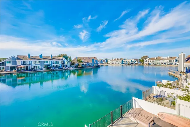 $5,950 | 16117 St Croix Circle, Huntington Beach, CA 92649