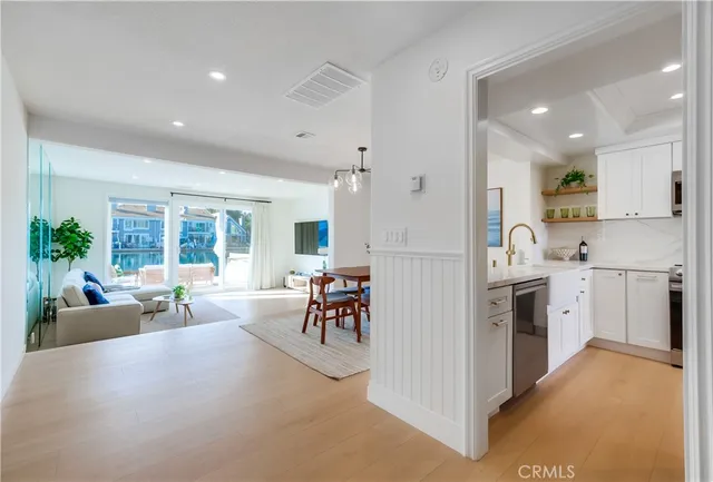 $5,950 | 16117 St Croix Circle, Huntington Beach, CA 92649