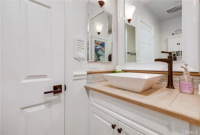 $5,950 | 16117 St Croix Circle, Huntington Beach, CA 92649