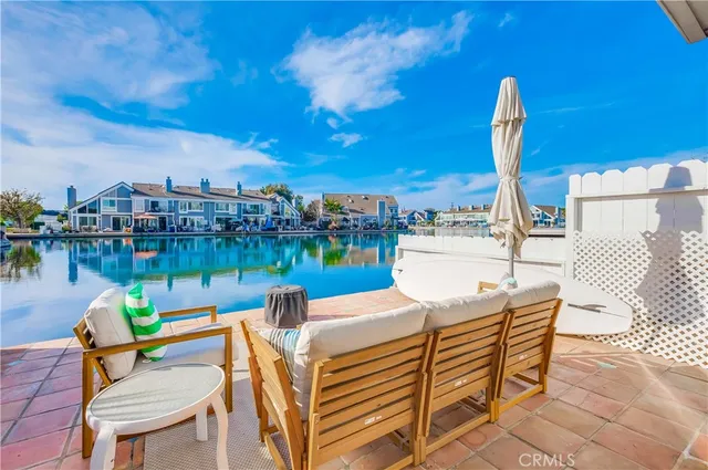 $5,950 | 16117 St Croix Circle, Huntington Beach, CA 92649