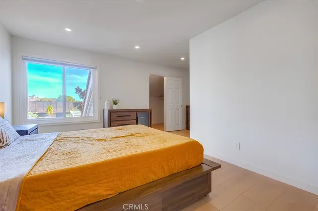 $5,950 | 16117 St Croix Circle, Huntington Beach, CA 92649