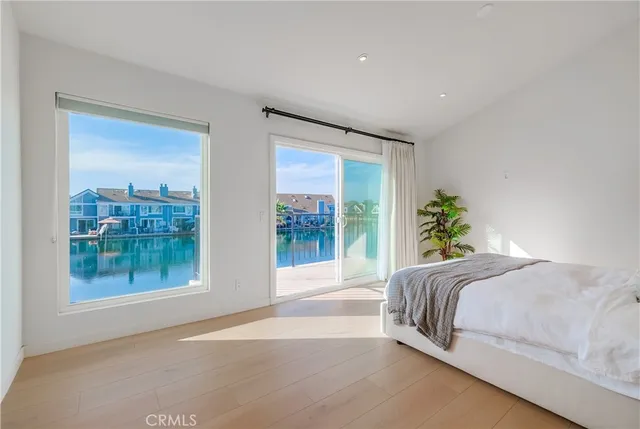 $5,950 | 16117 St Croix Circle, Huntington Beach, CA 92649