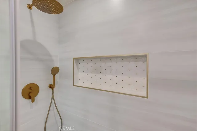 $5,950 | 16117 St Croix Circle, Huntington Beach, CA 92649