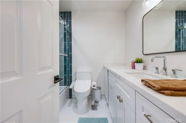 $5,950 | 16117 St Croix Circle, Huntington Beach, CA 92649