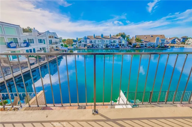 $5,950 | 16117 St Croix Circle, Huntington Beach, CA 92649